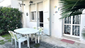M282 - Marcelli, trilocale con giardino a 100mt dal mare